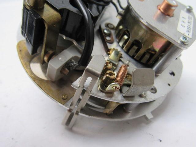 Sangamo S254 2 171E 3 Pin 24 hour Time Switch Analog /Mechanical 200/250V 50Hz