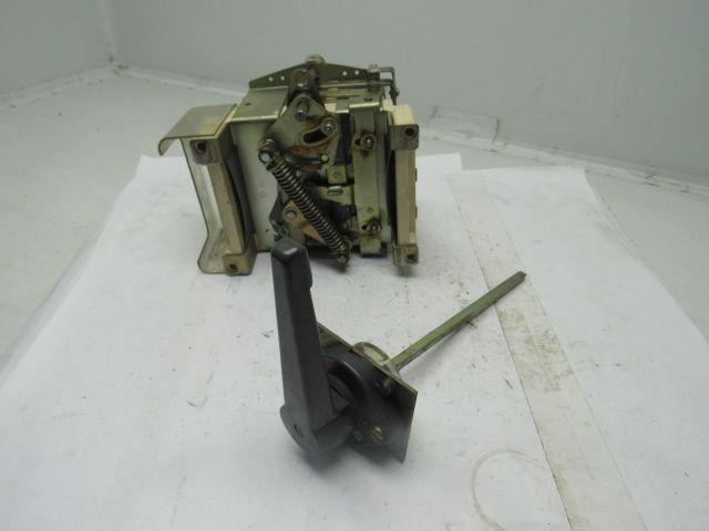 Hubbell USF-B13M 125A Ui 1000V Ue 660V Fused Disconnect W/Door Handle