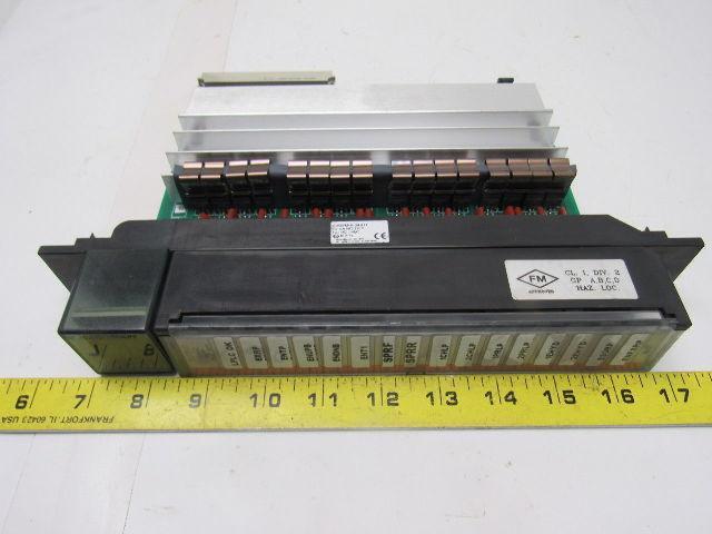 GE Fanuc IC697MDL340H Series 90-70 Output Module Slot Rack Card