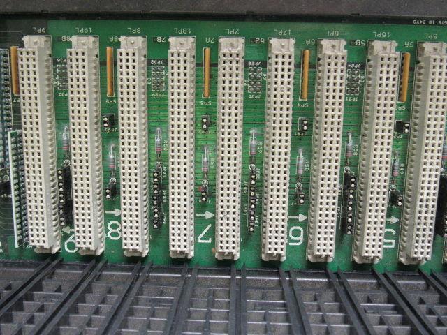 GE Fanuc IC697CHS782E 17 Slot Rack Rear Mount Chassis