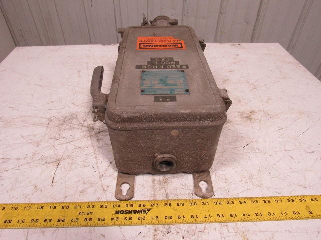Crouse-Hinds WSR6352 Mod 82 60A 600V Arktite Fusible Interlock Switch Receptacle