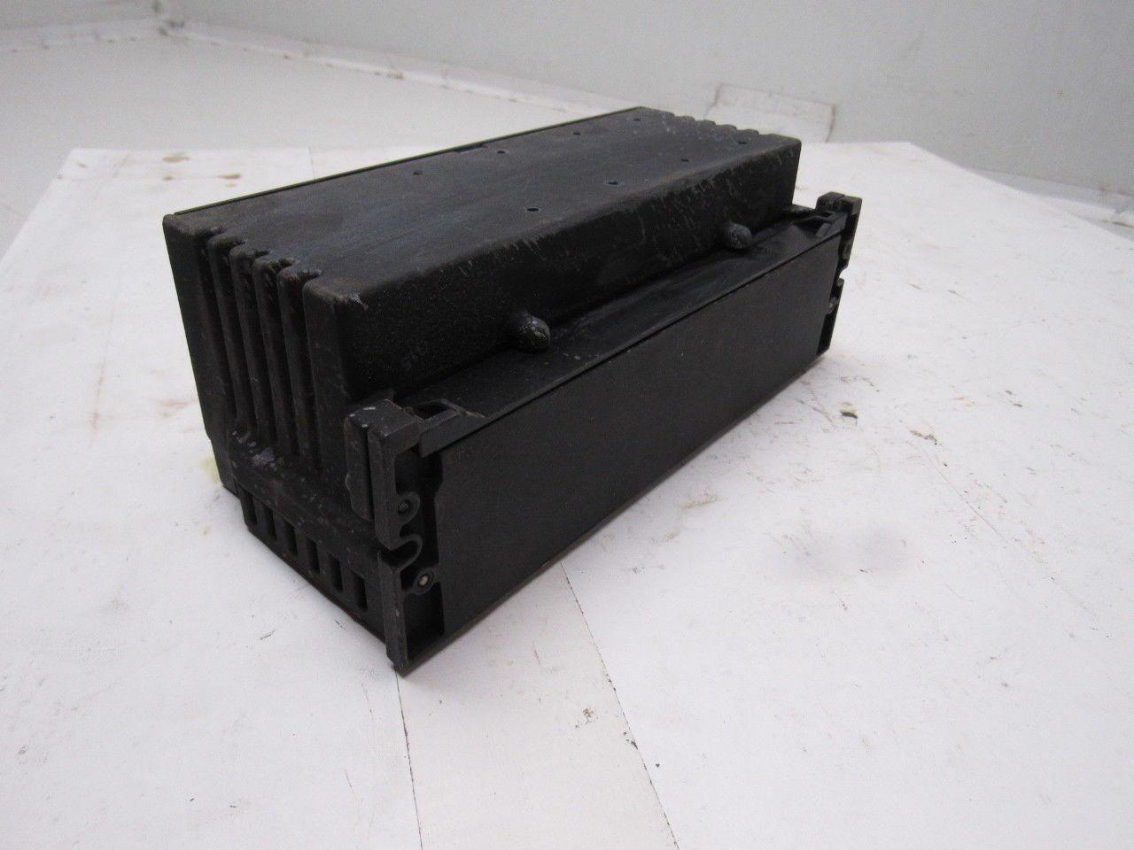 GE Fanuc IC660BBA100 Genius Analog I/O Module 115V 4 Input 2 Output