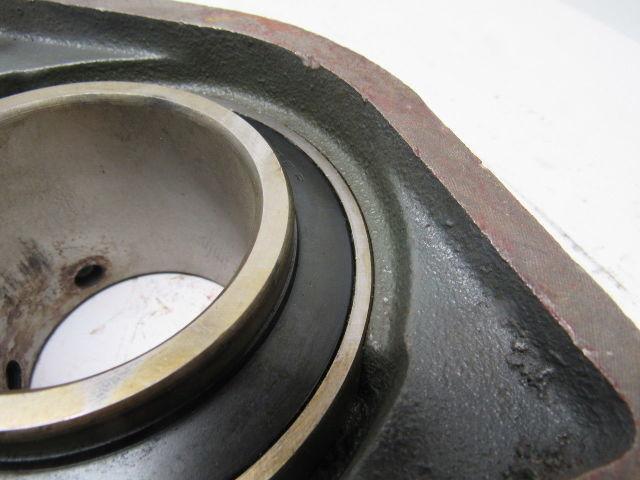 Peer UCFT212 -39 Two Bolt Flange Mount Ball Bearing 1-7/16" Bore