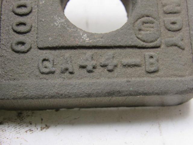 Burndy QA44-B Terminal Lug 850-1000 kcmil Mechanical Ground 5/8" Hole
