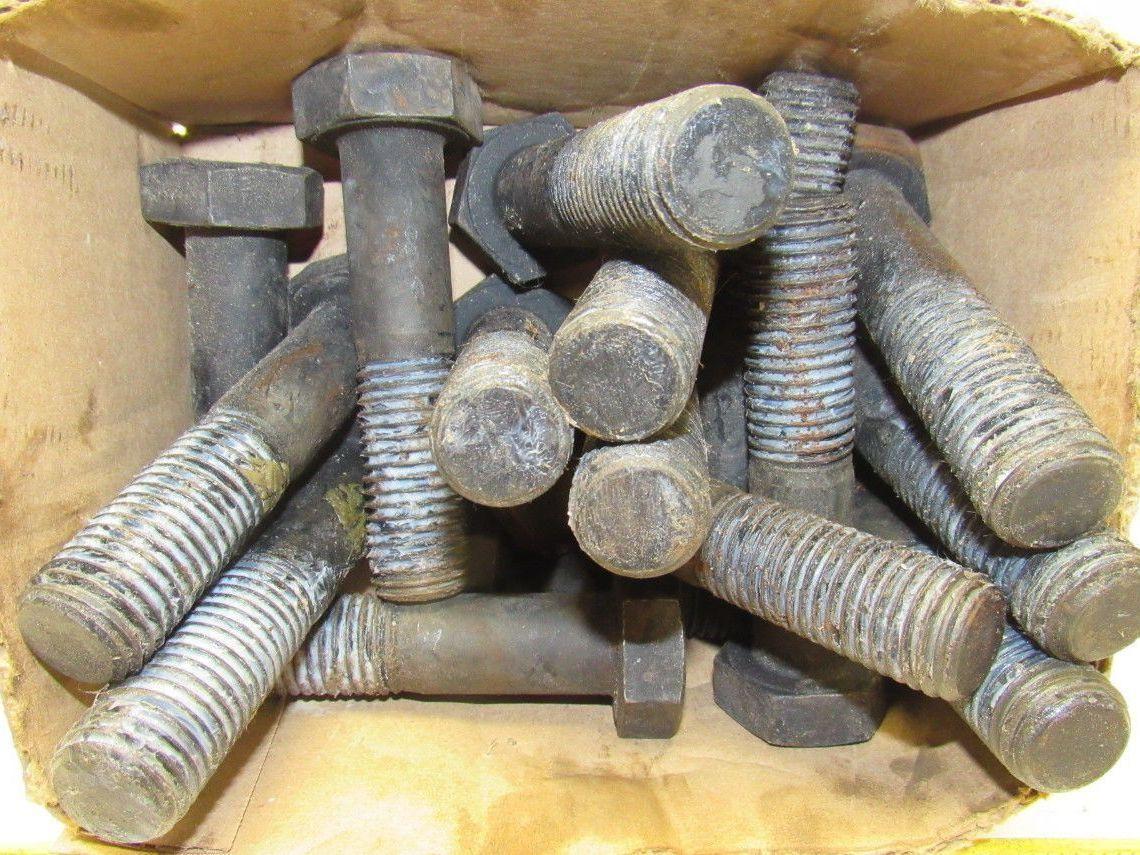 1-1/8"-8 x 4-1/2 A193 B7 Heavy Hex Bolt Black Oxide Lot of 16