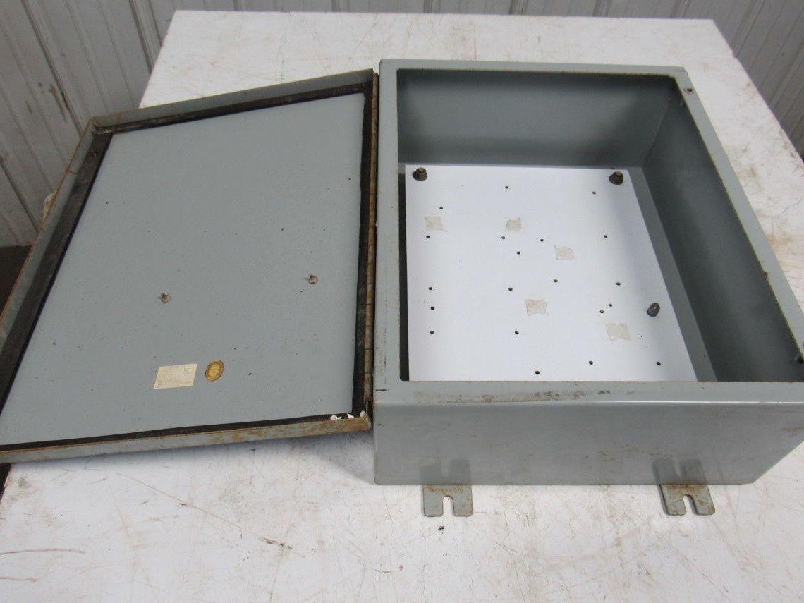 Hoffman Hinged Door Wall Mounted Electrical Enclosure 20"X16"X7"
