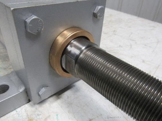 Milwaukee Cylinder Tie Rod Pneumatic Air Cylinder 4" Bore 19-3/4" Stroke