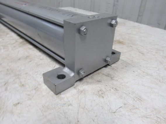Milwaukee Cylinder Tie Rod Pneumatic Air Cylinder 4" Bore 19-3/4" Stroke