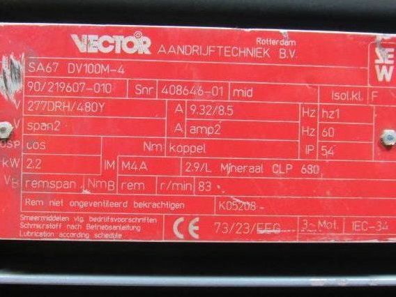 SEW-EURODRIVE SA67 DV100M-4 Gearmotor 20:1 Ratio 3HP 277/480V 1-3/16" Hollow