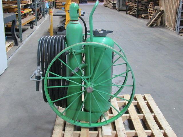 ANSUL SPILL-X-S Wheeled Spill Control Applicator 48 LB w/Nitrogen Tank