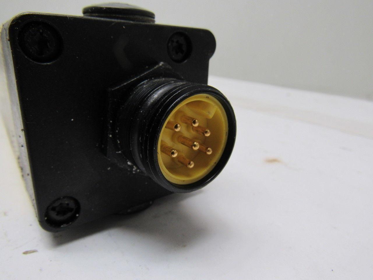 A-B Allen Bradley 440L-R4B0300N POC-14 Safety Light Curtain Receiver 12" height