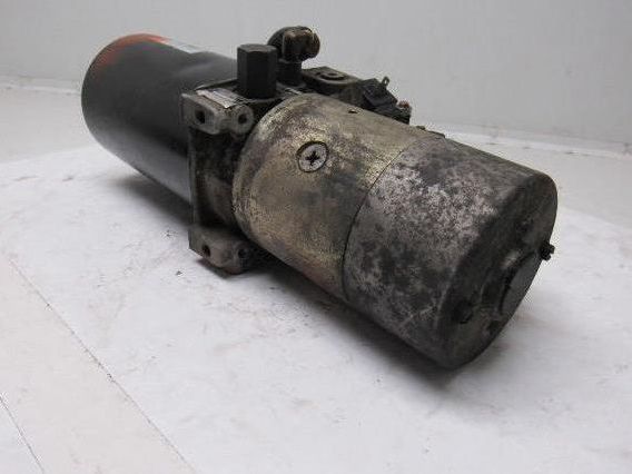 John S. Barns Corp 8592 Motor & Pump Assembly From a Raymond 019-E6OL Fork Lift