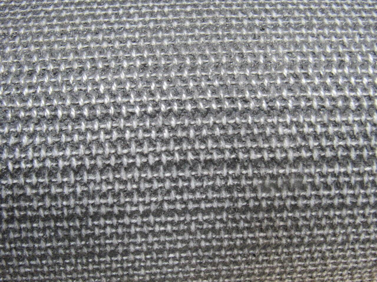 Interwoven Polyester Black PVC Crescent Top Conveyor Belt 6' X 31-3/8"