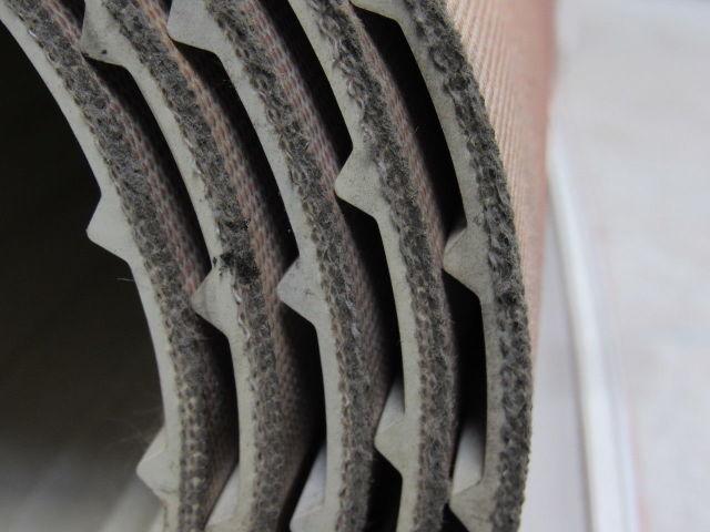 3 Ply White Cleat Ribbed Conveyor Belt 9' X 33" X 0.270"