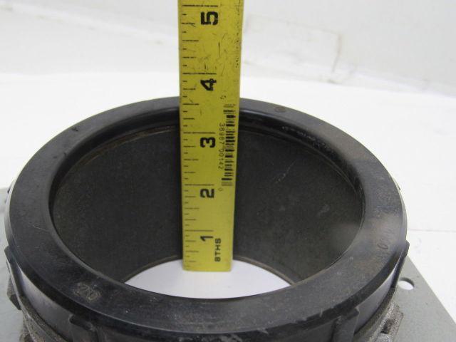OZ/Gedney 4" Insulated Rigid Conduit Box Connector W/ Mounting Plate
