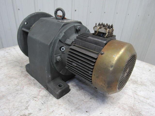 SEW-EURODRIVE R83F In-Line Gear Motor Speed Reducer 121.12:1 Ratio