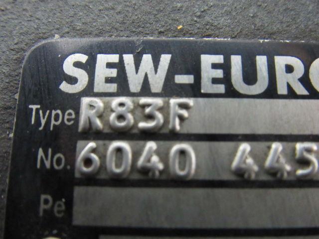 SEW-EURODRIVE R83F In-Line Gear Motor Speed Reducer 121.12:1 Ratio