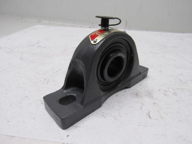 SealMaster NP-15T P-104 Gold Line 15/16" 2 Bolt Pillow Block Bearing