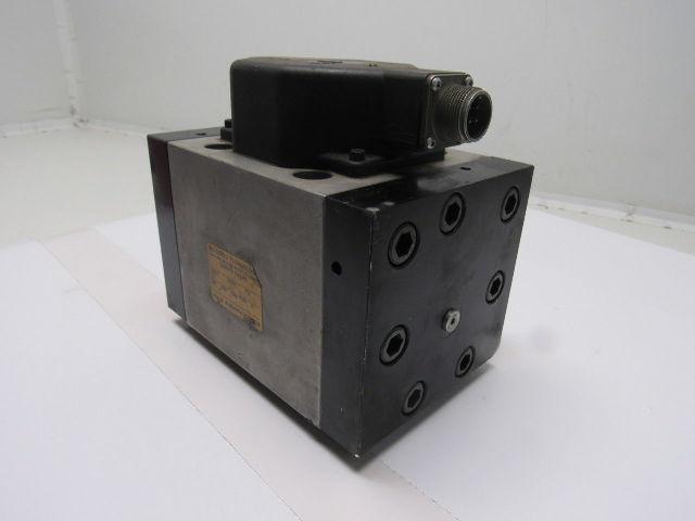 Peqasus 1282NC Hydraulic Servo Valve 22 Ohm 60GPM