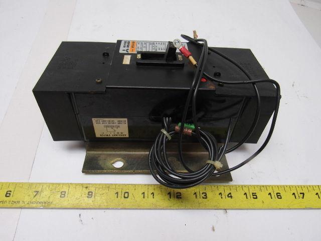 Mitsubishi NF50-SB 15 Amp 3 Pole 220VAC No Fuse Circuit Breaker