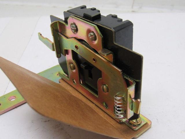 General Electric CR205X300B 600V 250VDC NEMA 3&4 Auxiliary Contact Kit