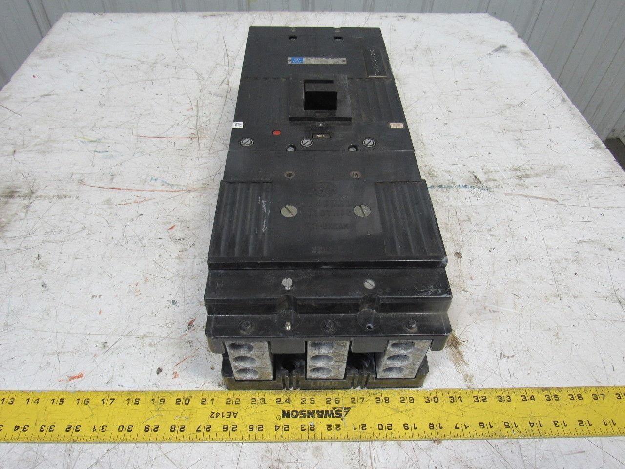 GE General Electric 83F 700A Tri Break Circuit Breaker 600V 3 Pole