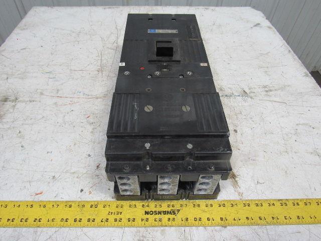 GE General Electric 83F 700A Tri Break Circuit Breaker 600V 3 Pole