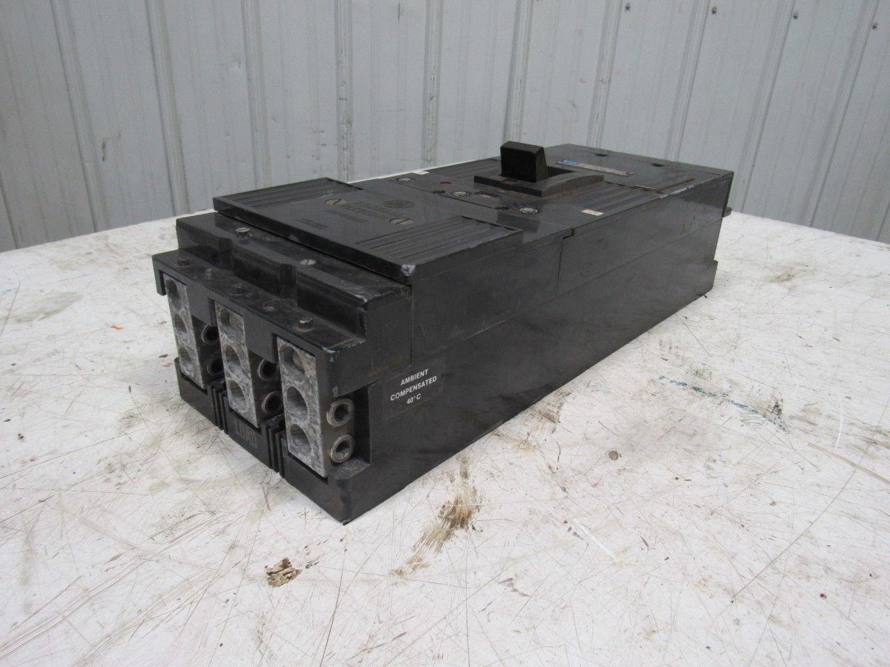 GE General Electric 83F 700A Tri Break Circuit Breaker 600V 3 Pole
