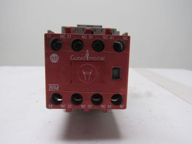 Allen Bradley 100S-C37ZJ14C 600V 3Hp 3Ph Contactor 24VDC Coil