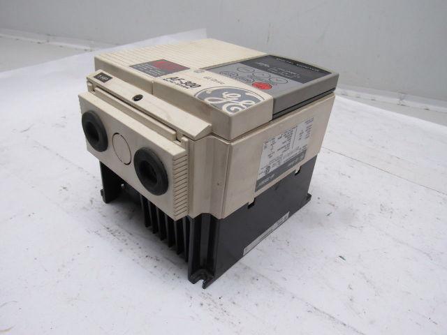 General Electric 6KAF343001M$A1 Micro-Saver AF-300M$ 1Hp AC Inverter Drive 460V