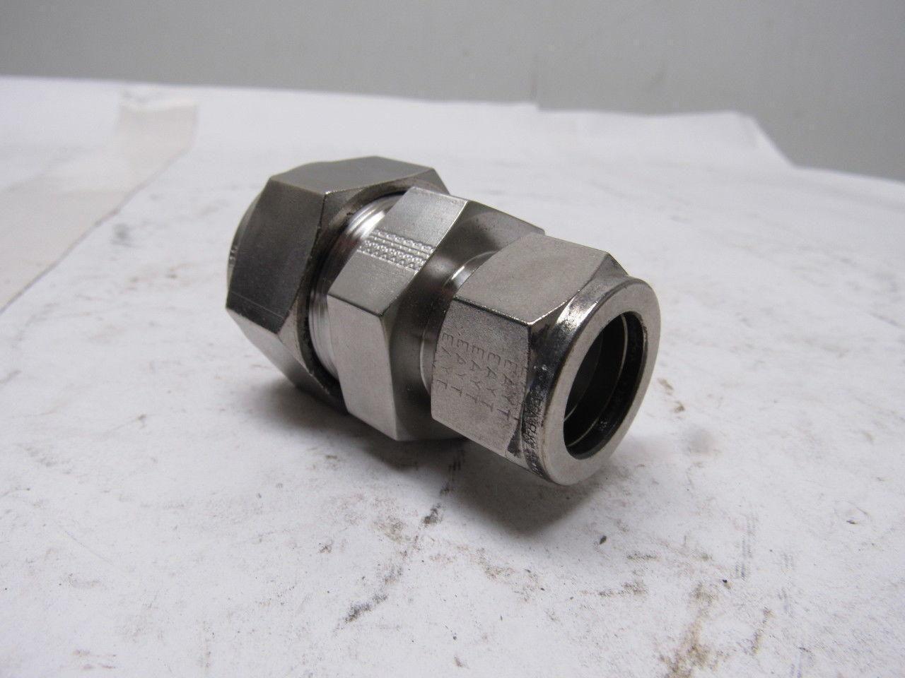 Parker 16RU12-316 A-Lok Reducing Union 1" to 3/4" Double Ferrule Tube Fitting