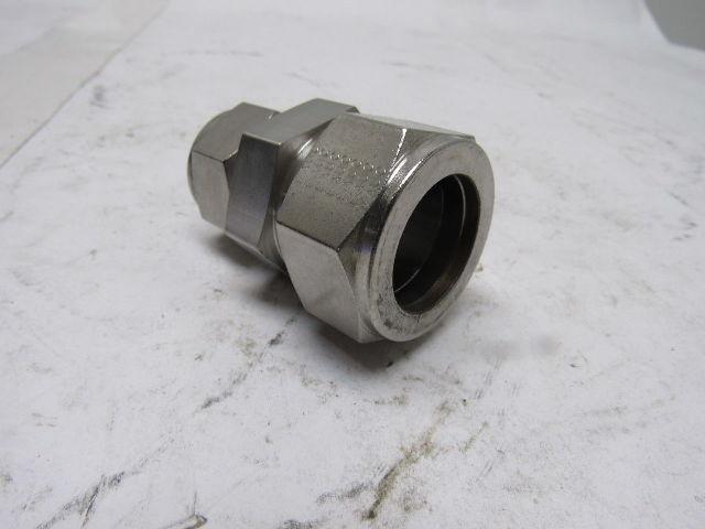 Parker 16RU12-316 A-Lok Reducing Union 1" to 3/4" Double Ferrule Tube Fitting
