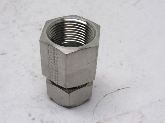 Parker 16FSC12N-316 A-LOK 3/4" Tube To 3/4" NPT Female Connector