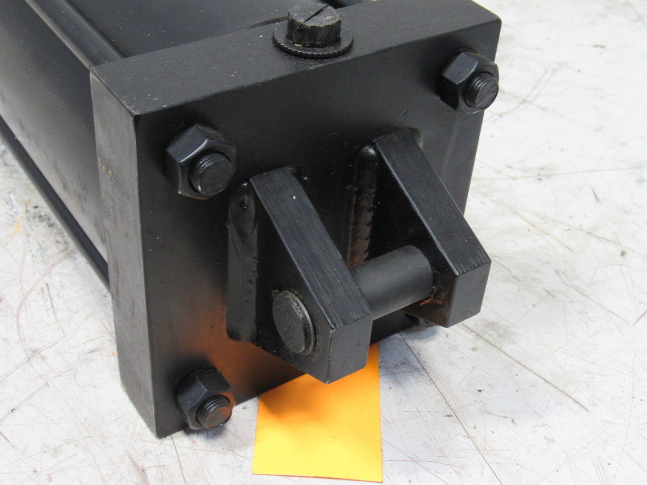 Parker BB2AUVS48 Series 2A Pneumatic Air Cylinder 5" Bore 26" Stroke Clevis Mt