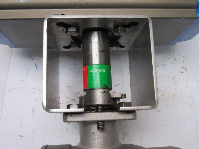 Valbia DA100 Pneumatic Actuator 3" NPT Stainless Steel 3 Way Ball Valve
