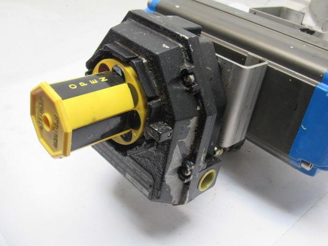 Valbia DA100 Pneumatic Actuator 3" NPT Stainless Steel 3 Way Ball Valve