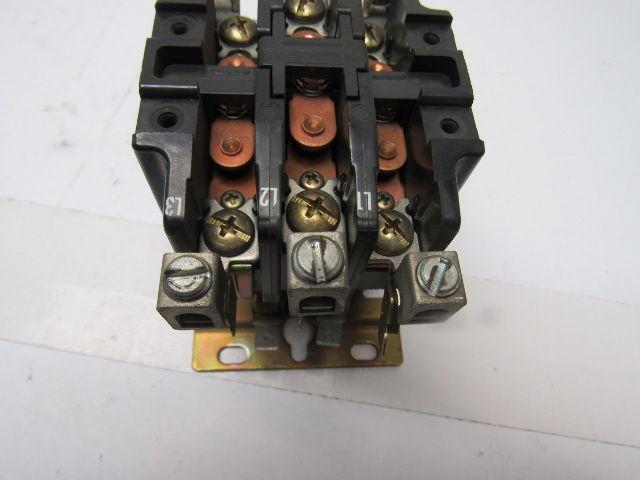 Furnas 42CE35AJ223 Ser A 600V 15Hp MAX 24V Coil Definite Purpose Controller