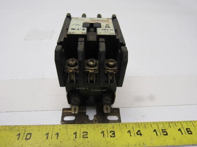Cutler Hammer C25DND330 Ser A1 30A Contactor 24V Coil 15Hp 600V Lot Of 6