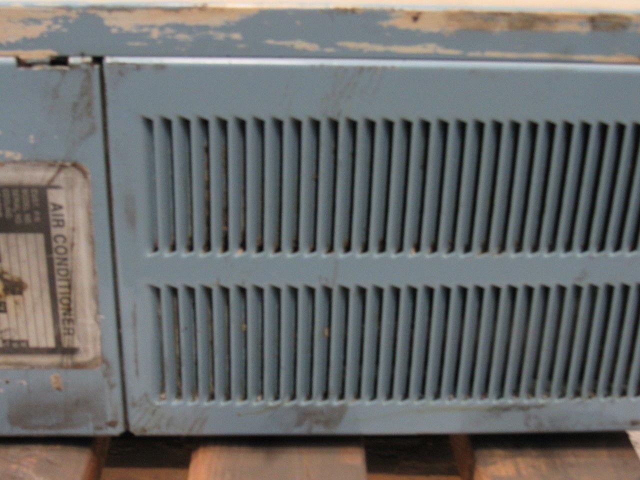 McLean CR29-0216-G017 Electrical Enclosure Air Conditioner 2200 BTU 115V