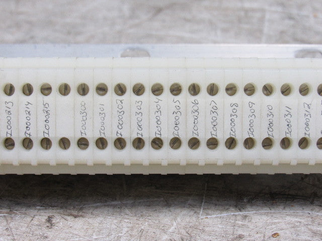 Allen Bradley 1492-HM1 IEC Terminal Block W/35-1/2" Aluminum Rail Lot of 135