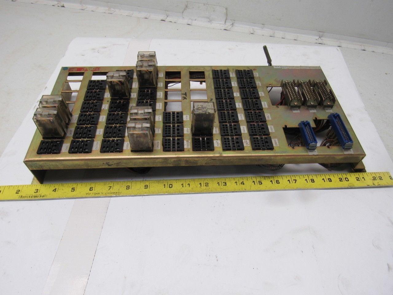 Okuma LC20-2ST Machine Relay Control Center Relays Sockets Plugs