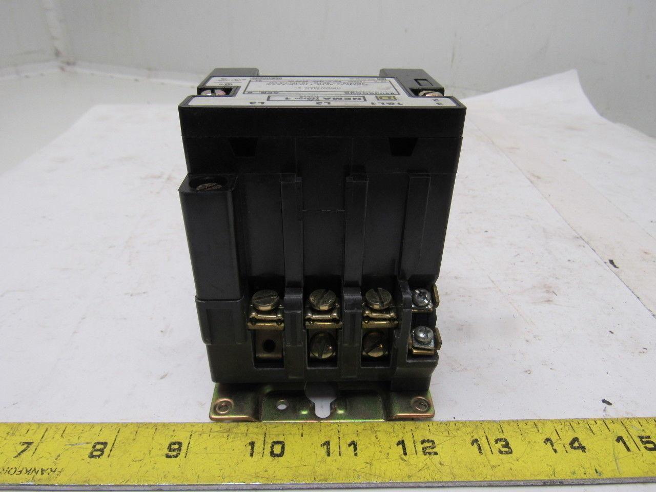 Square D 8502SCO2S Motor Starter Contactor 3 Pole 600VAC 10Hp 27A 120V Coil