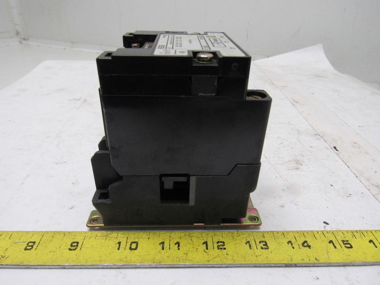 Square D 8502SCO2S Motor Starter Contactor 3 Pole 600VAC 10Hp 27A 120V Coil