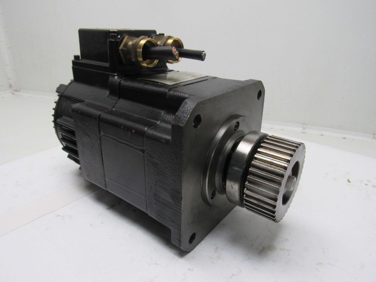 Okuma BL Motor BL-H100E-20T Servo Motor 2kw 2000 RPM 6P 8.4A 152V OSP Encoder