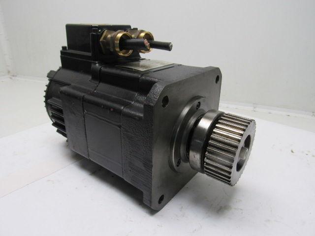 Okuma BL Motor BL-H100E-20T Servo Motor 2kw 2000 RPM 6P 8.4A 152V OSP Encoder