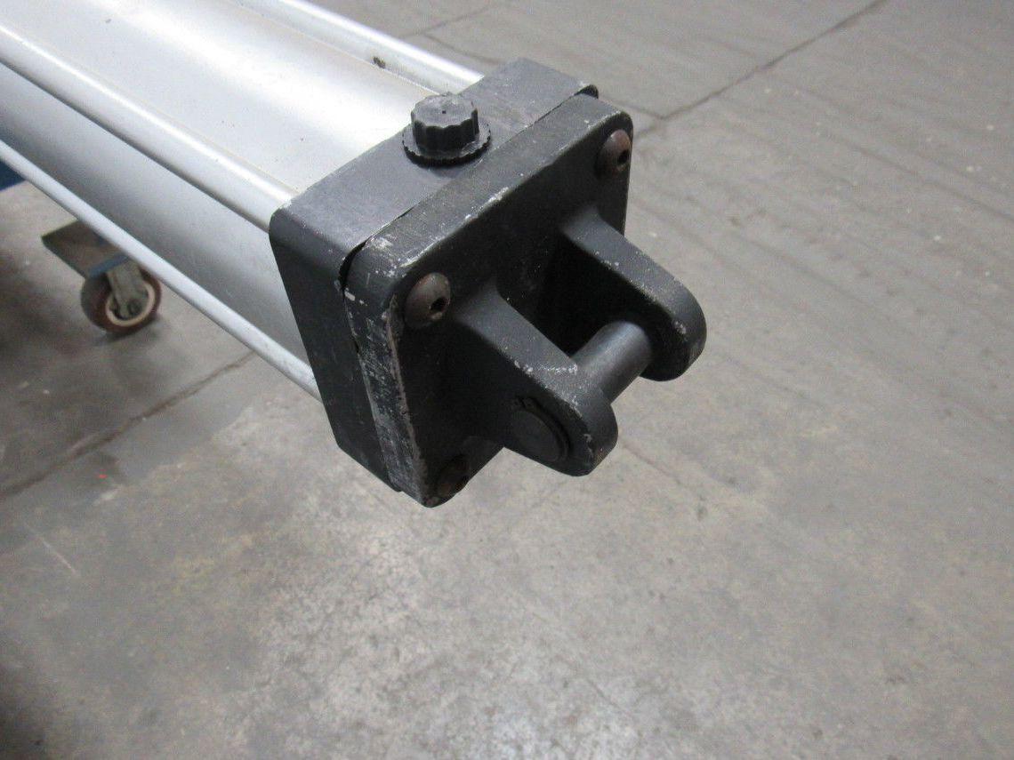 Parker 04.00 BC2MAU34 93.00 Pneumatic Air Cylinder 4" Bore 93" Stroke 250 PSI
