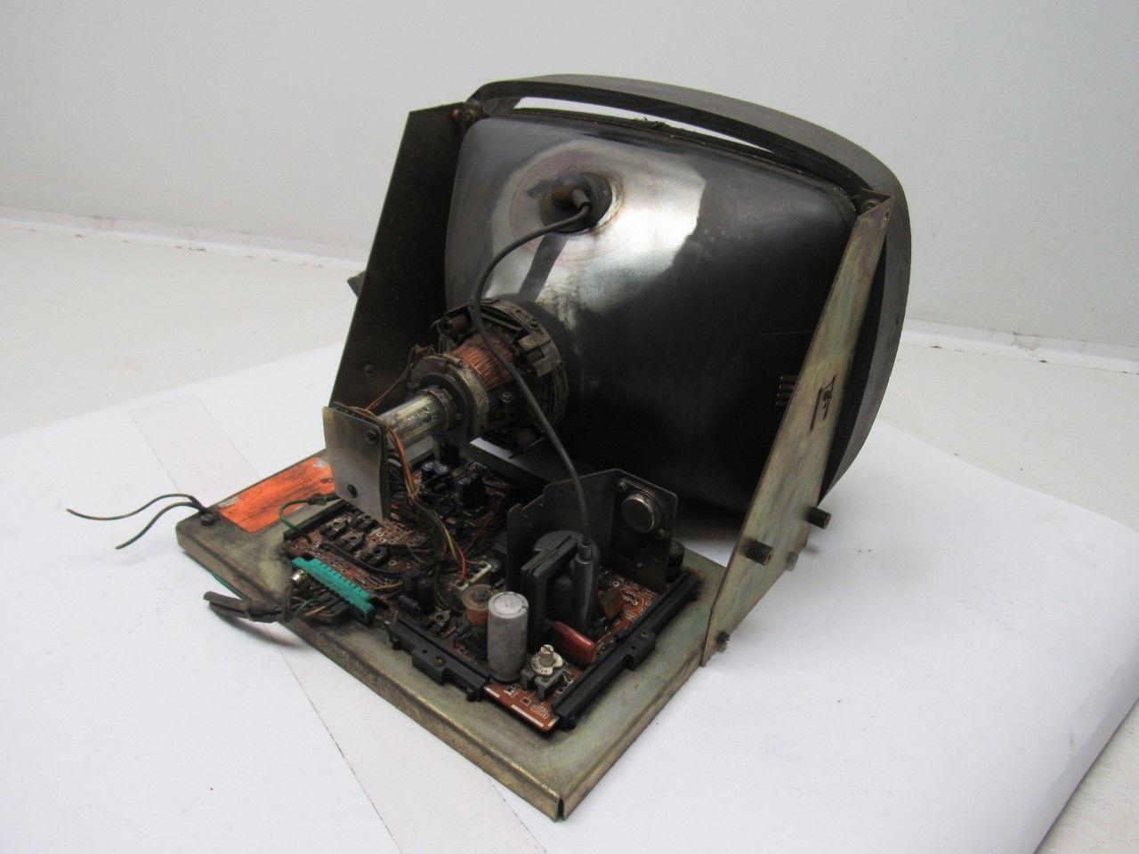 Cybelec CNC-7000 12" Computer Monitor W/Burn In Image