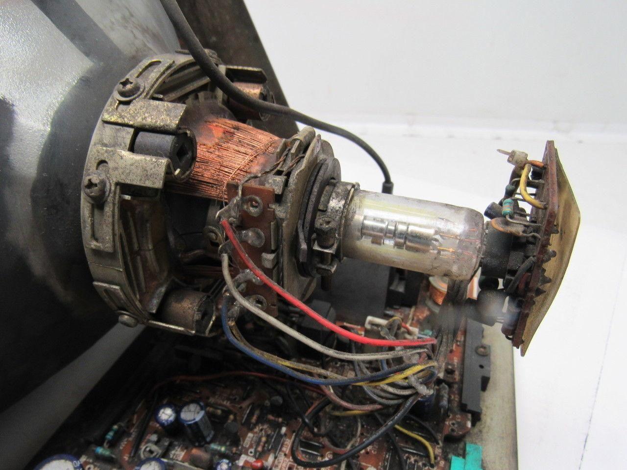 Cybelec CNC-7000 12" Computer Monitor W/Burn In Image