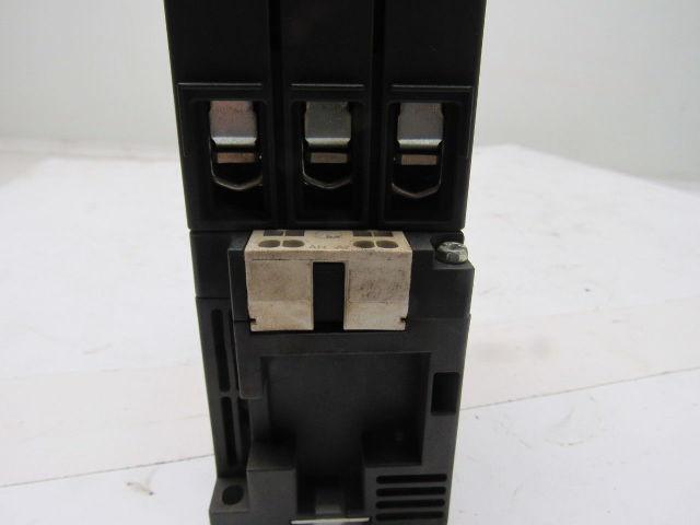Siemens 3RT1035-3BB40 690V 40Hp Motor Starter Contactor 24VDC Coil
