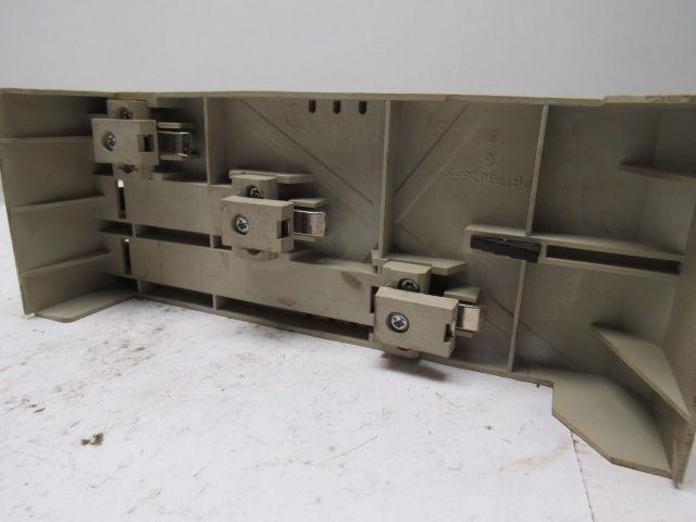 Rittal SV 9320.000 690V 100A Max 3 Pole Component Adaptor